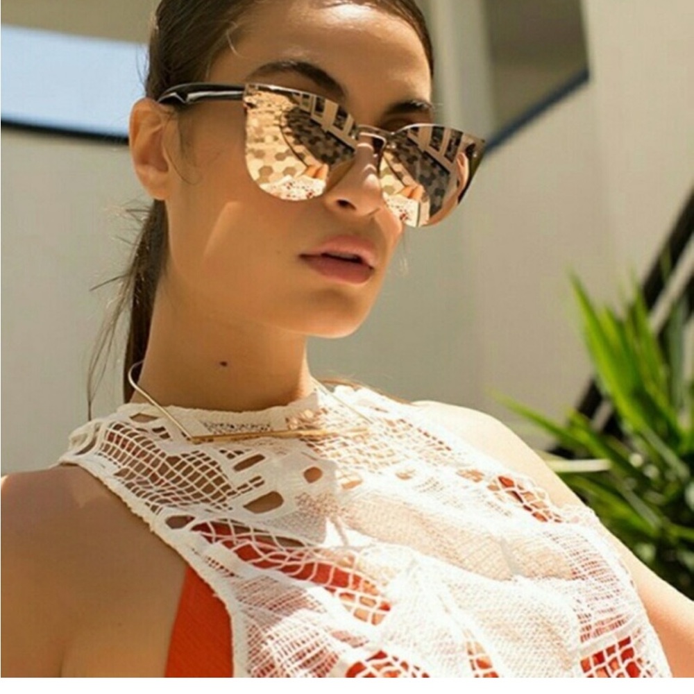 Quay Higher Love Sunglasses. Mirrored Lens